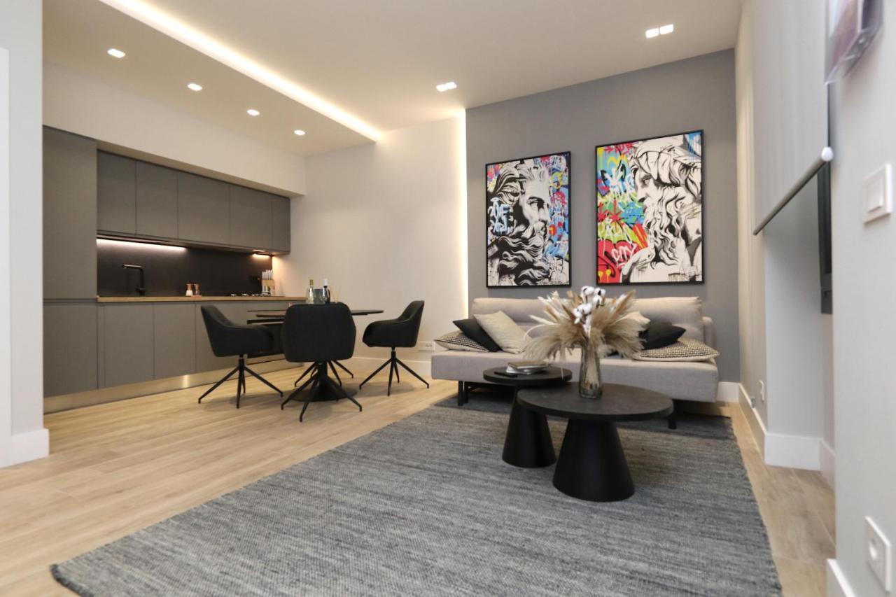 Renovated & Fully Equipped-Luxurious-2Room Fontana Suite, It Just Doesn'T Get Any Better! Olbia Luaran gambar