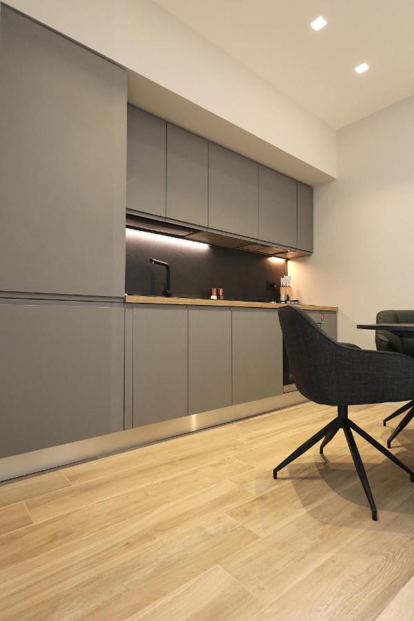 Renovated & Fully Equipped-Luxurious-2Room Fontana Suite, It Just Doesn'T Get Any Better! Olbia Luaran gambar