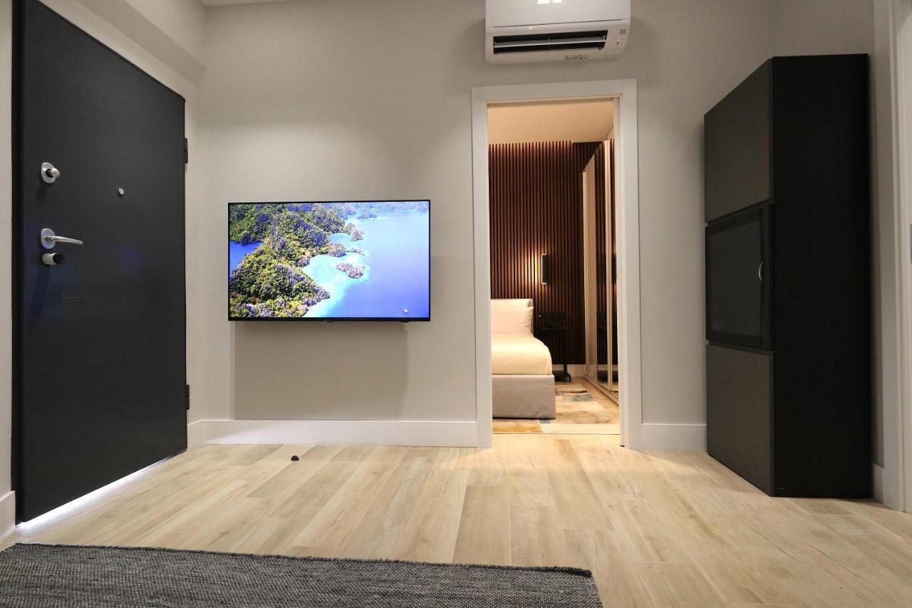 Renovated & Fully Equipped-Luxurious-2Room Fontana Suite, It Just Doesn'T Get Any Better! Olbia Luaran gambar