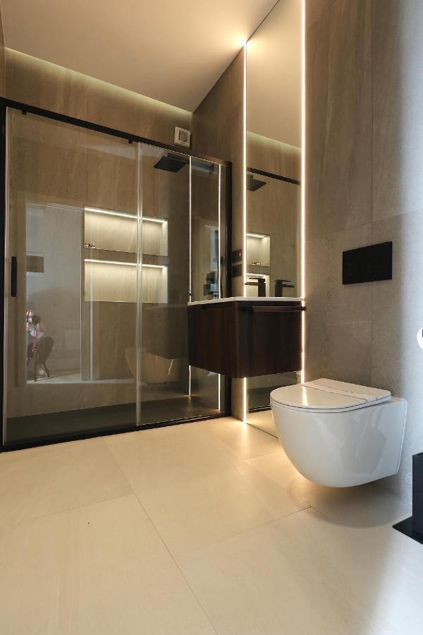 Renovated & Fully Equipped-Luxurious-2Room Fontana Suite, It Just Doesn'T Get Any Better! Olbia Luaran gambar