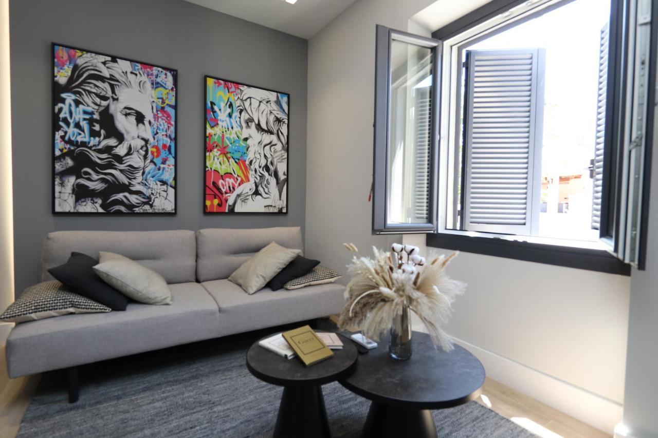 Renovated & Fully Equipped-Luxurious-2Room Fontana Suite, It Just Doesn'T Get Any Better! Olbia Luaran gambar